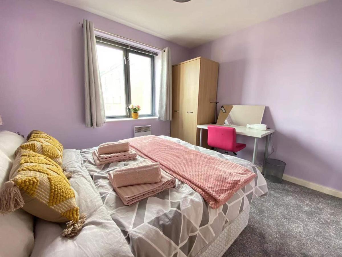 Lovely 2-Bedrooms Apartment Step To The Beach Swansea Zewnętrze zdjęcie